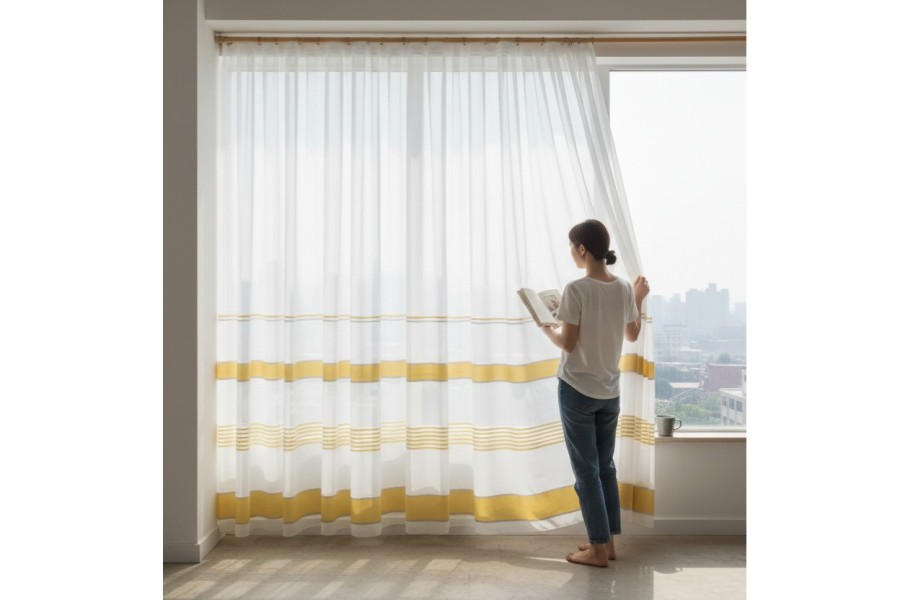 Dieninė užuolaida šampano spalvos 4 metrai