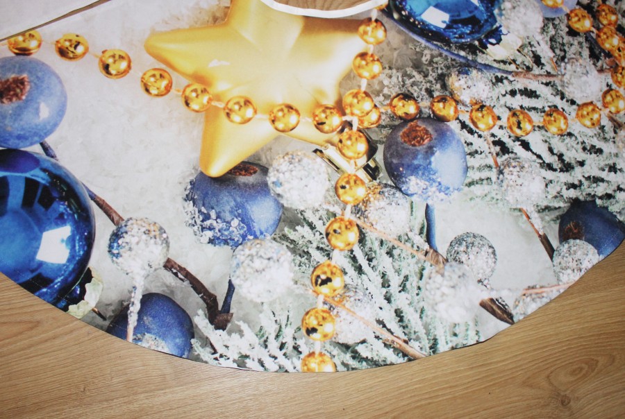 Kalėdinis kilimėlis sijonas "Mėlyni burbulai"