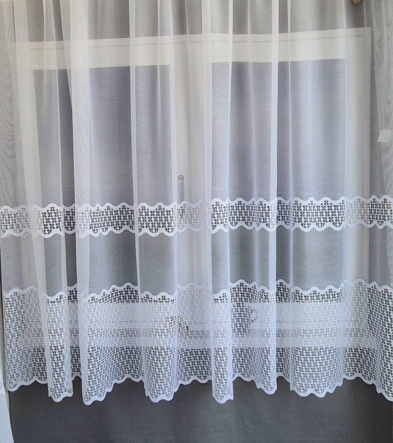 Austa dieninė užuolaida „Senjorų elegancija“ – balta, iki palangės